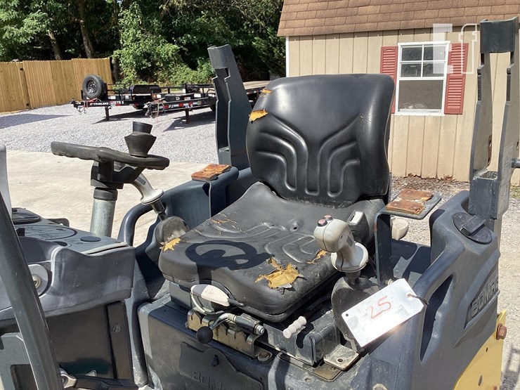 2016-bomag-bw120-50-image-11