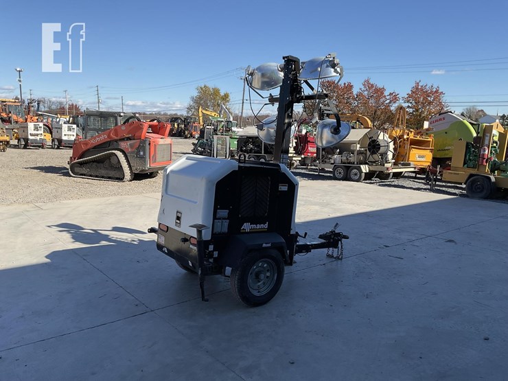 2019-allmand-bros-night-lite-v-series-image-4