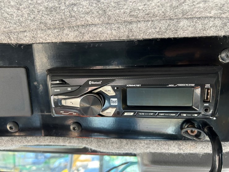 2016-ag-chem-rg1100b-image-52