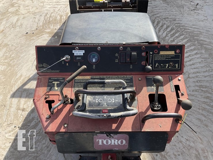 2010-toro-dingo-tx525n-image-13