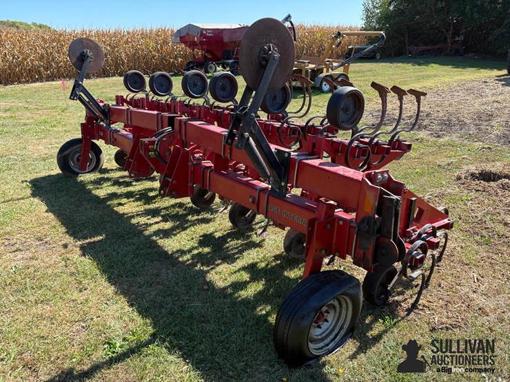 case-ih-183-image-1