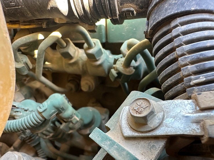 #32825-•-volvo-ec200e-crawler-excavator-image-85