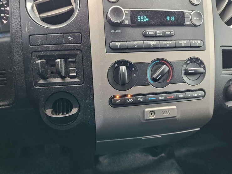 2016-ford-expedition-image-23