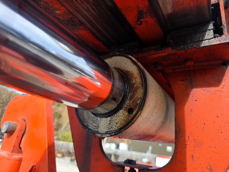 1994-jlg-8042-image-48