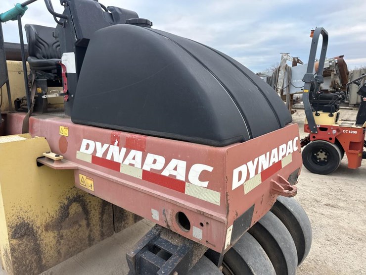 2007-dynapac-cp142-image-16