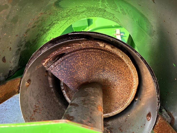 2001-john-deere-9750-image-94