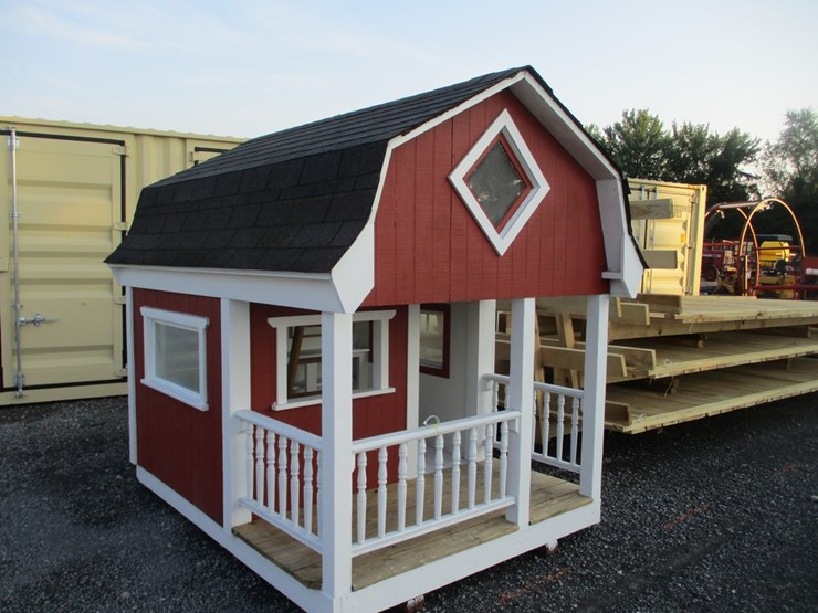 #435-•-6'x8'-play-house-w/-loft-used-image-1