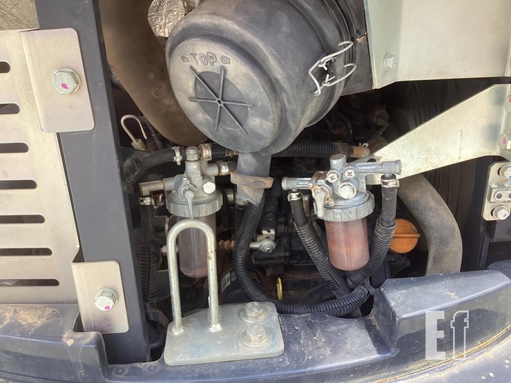 2021-hitachi-zx26u-5-image-13