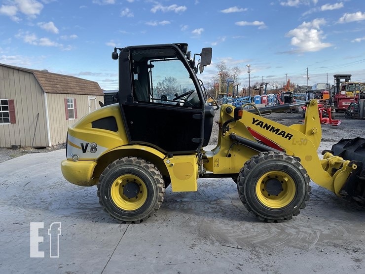 2016-yanmar-v8-image-5