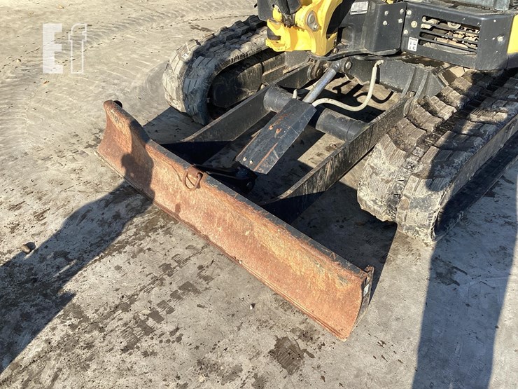 2018-yanmar-vio55-6a-image-11