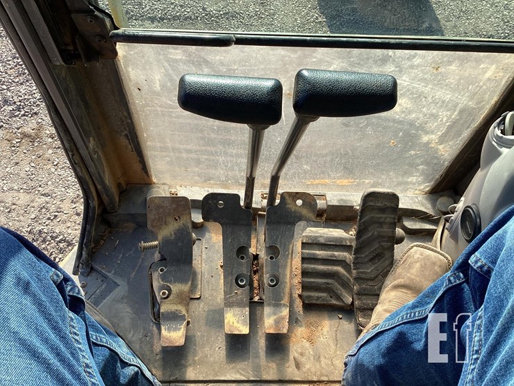 2008-volvo-ecr235cl-image-15