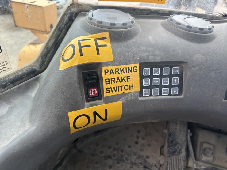 volvo-l220e-image-35