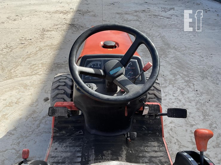 2006-kubota-b7510-image-13