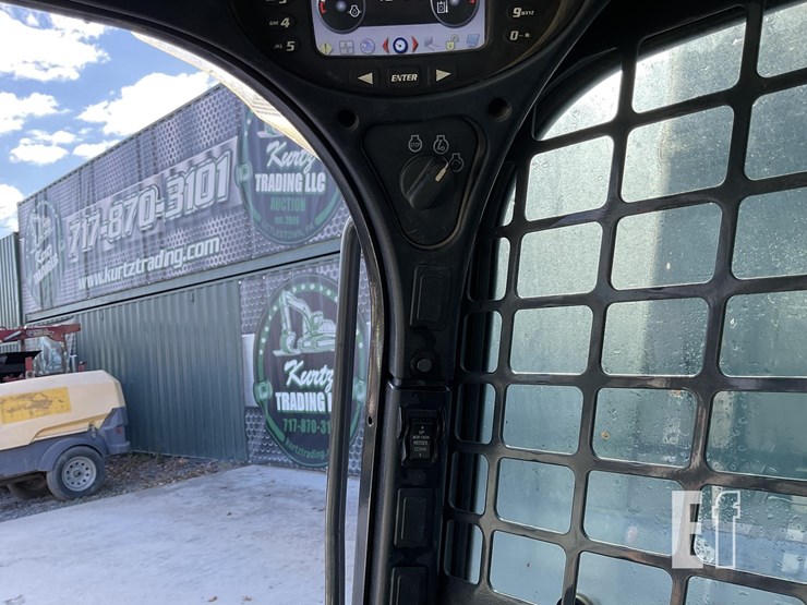 2016-bobcat-s650-image-17