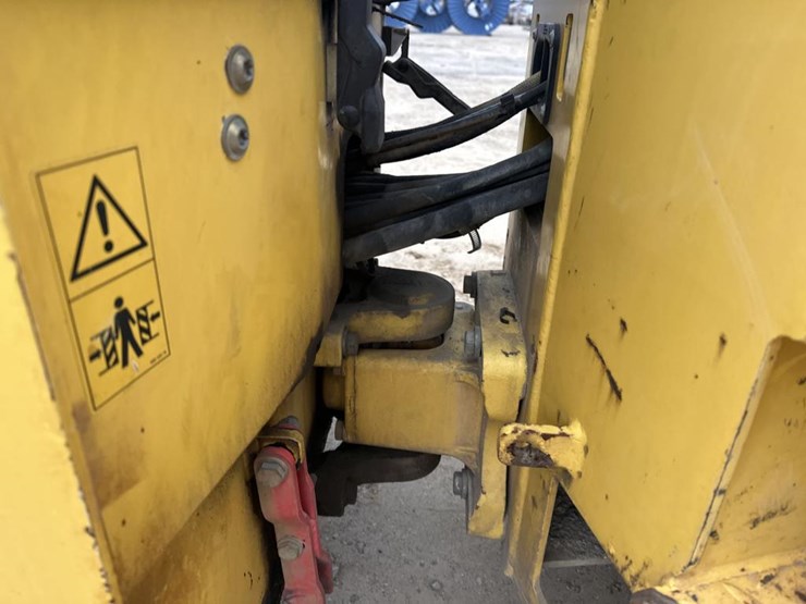 2015-bomag-bw120-image-18