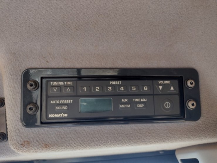 komatsu-d61ex-23-image-15