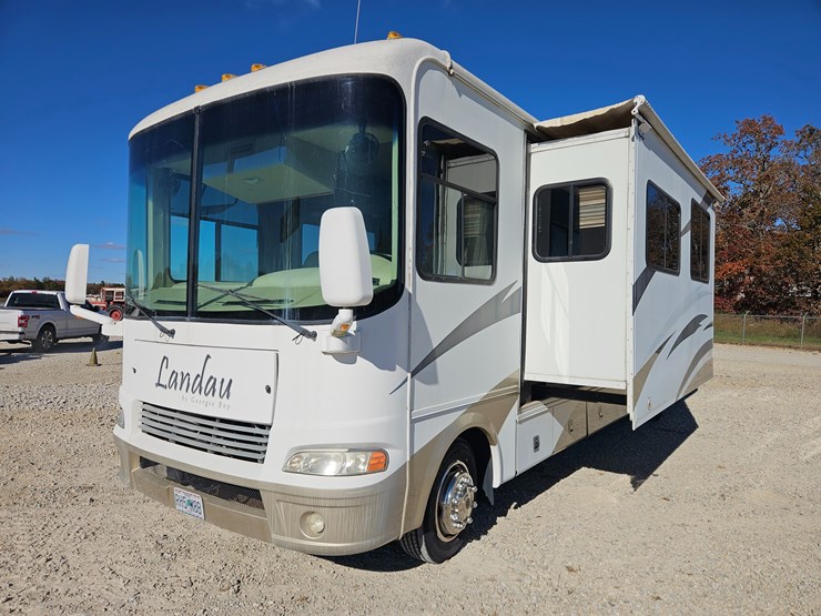 #22198-•-2007-georgie-boy-landau-motorhome-image-1