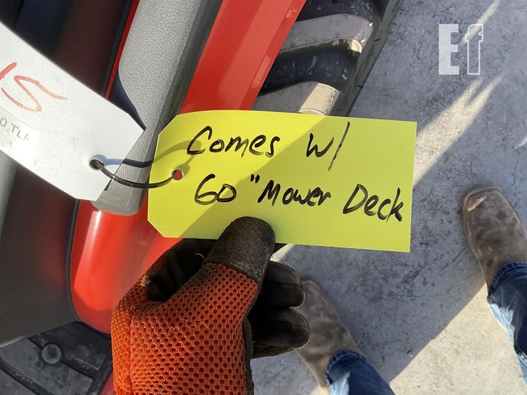 2025-kioti-cs2520-image-21