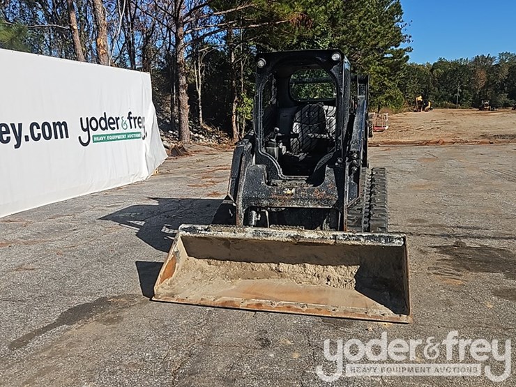 2020-caterpillar-259d3-image-1