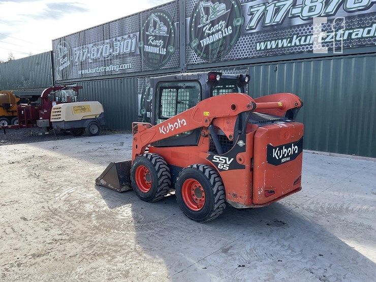 2021-kubota-ssv65-image-2