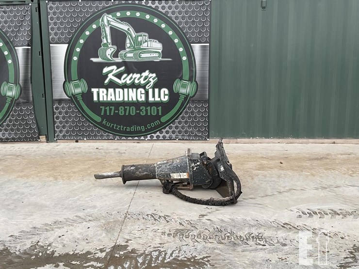 bobcat-hb980-image-1