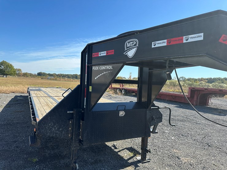 #32749-•-2023-mtp-40'-t/a-gooseneck-flatbed-trailer-vin:-3f7bgp405pa000183-image-28