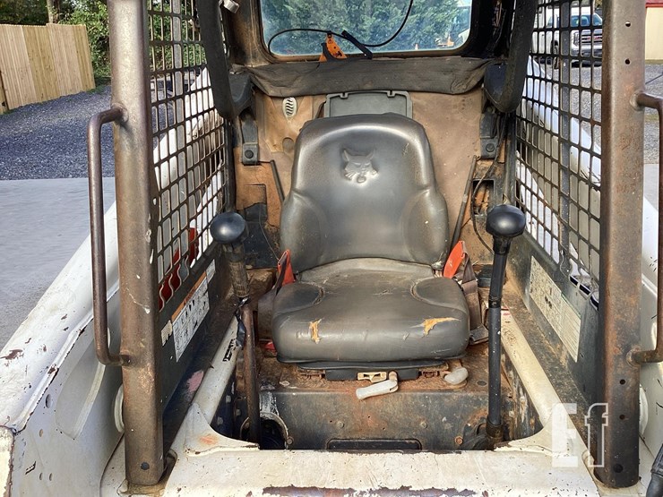 2007-bobcat-t250-image-14