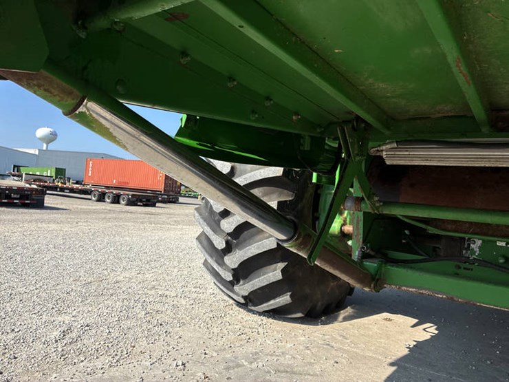 2001-john-deere-9750-image-30