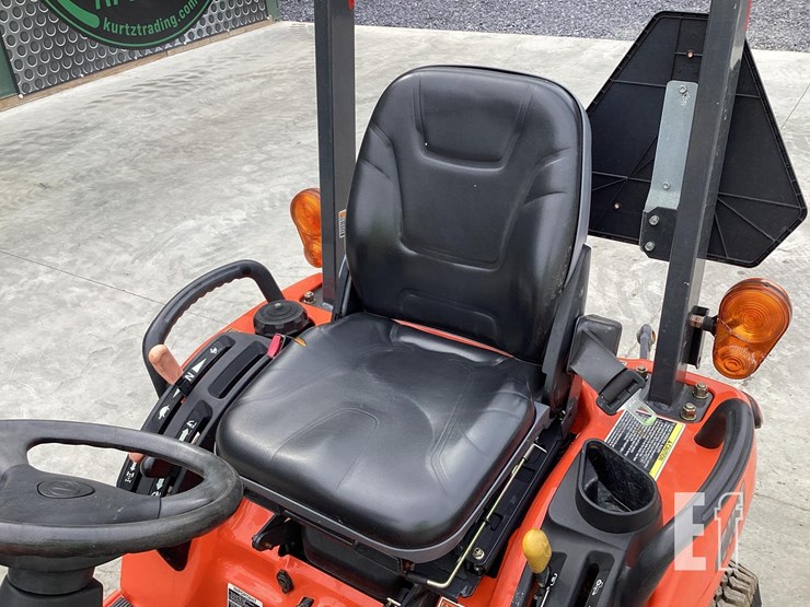 2010-kubota-bx2660-image-13