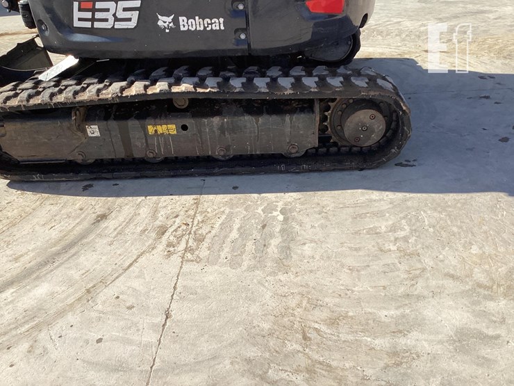 2019-bobcat-e35-image-13