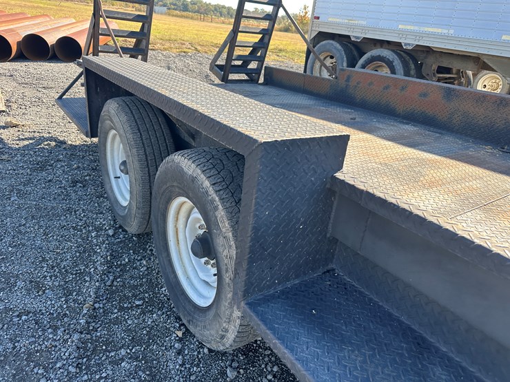 #32743-•-18'-t/a-steel-utility-trailer-image-6