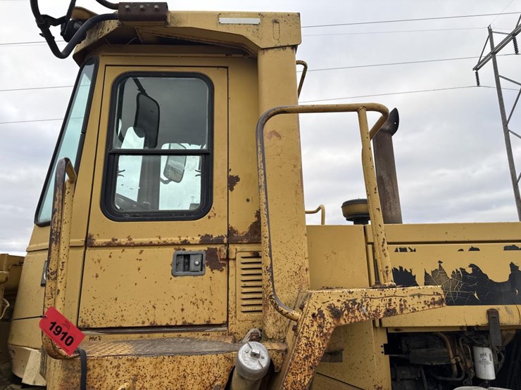 1988-caterpillar-950e-image-33