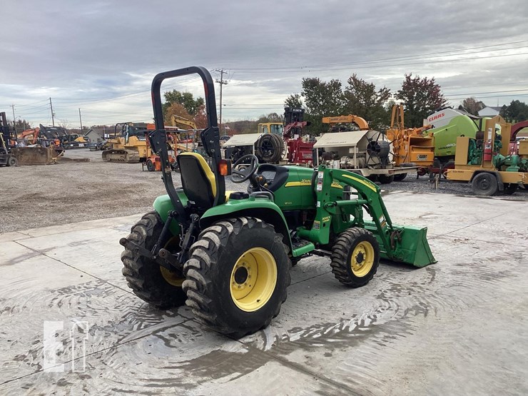 2005-john-deere-3120-image-4