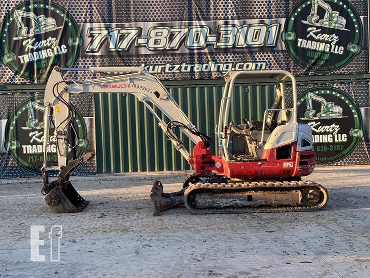 2015-takeuchi-tb260-image-1