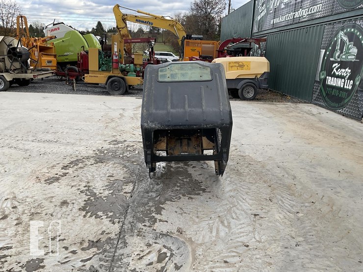 2022-bobcat-t64-image-2