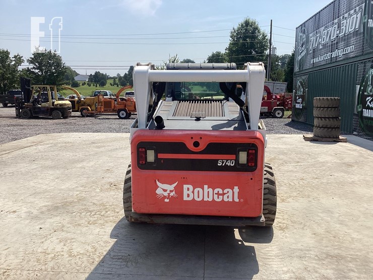2017-bobcat-s740-image-3