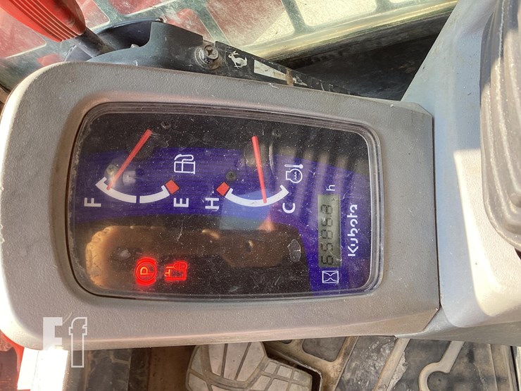 2017-kubota-svl75-2-image-17