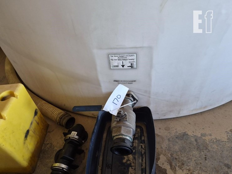 poly-tank-6000-gallon-image-2