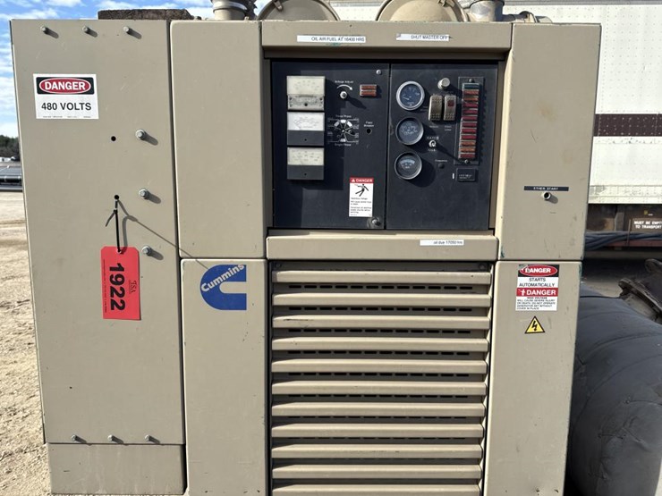 cummins-qst30-image-25