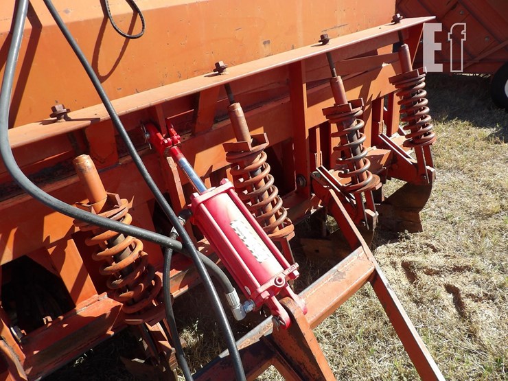 bermuda-king-6-row-image-15