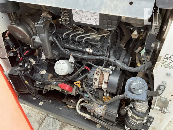 2019-bobcat-s650-image-21