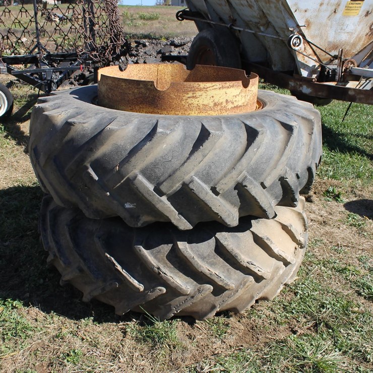 18.4-34 DUALS ON RIMS