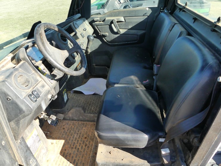 john-deere-xuv-835m-image-9
