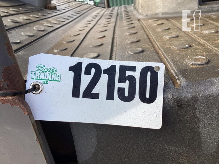 2011-volvo-sd100d-image-16