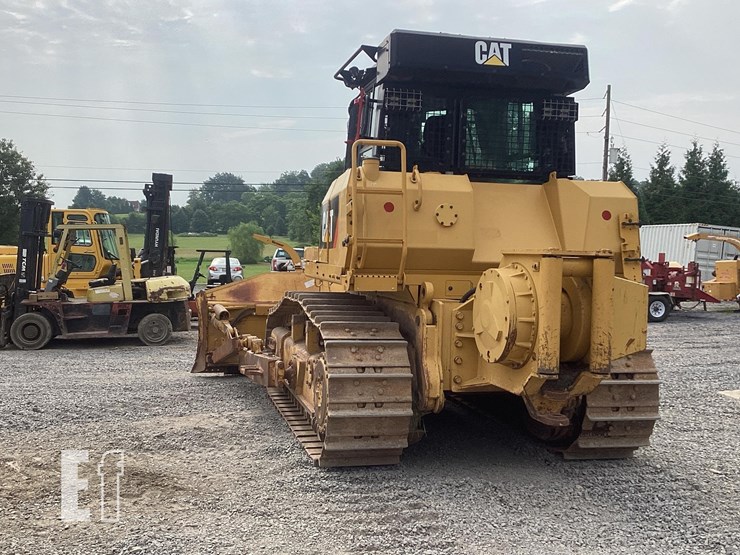 2018-caterpillar-d7e-image-3