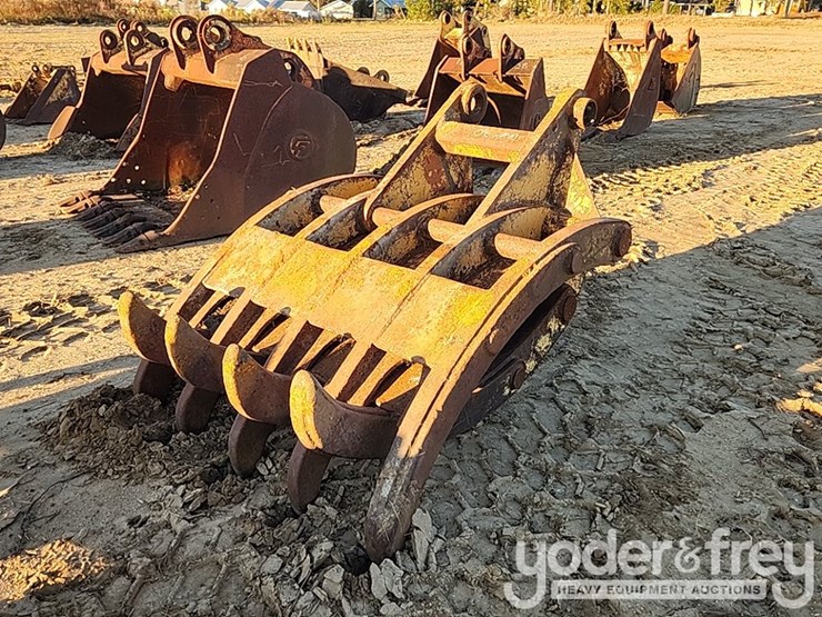 50"-wide-5/4-tine-grapple-3-1/2"-pin-to-suit-excavator-image-4