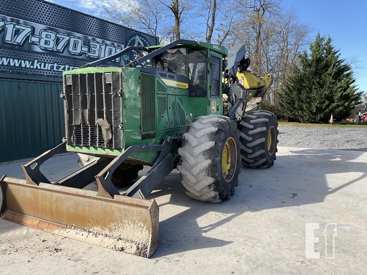 2021-deere-648l-ii-image-9