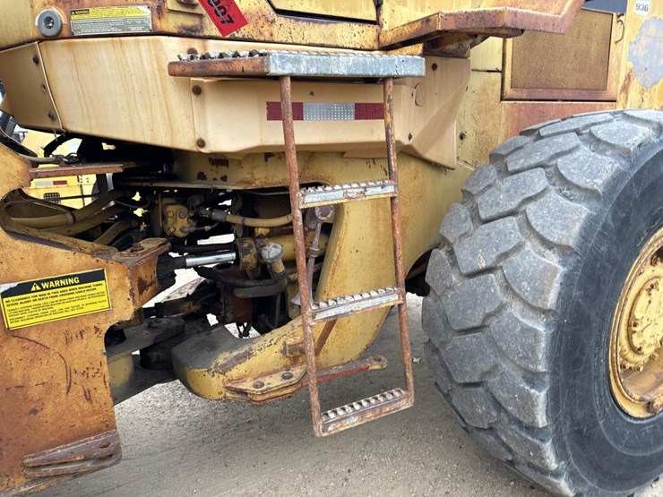 1988-caterpillar-936e-image-33