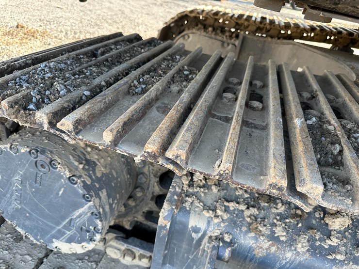 #32824-•-volvo-ec160e-crawler-excavator-w/hydraulic-thumb-image-16