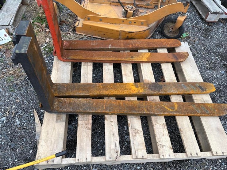 forklift-fork-image-1